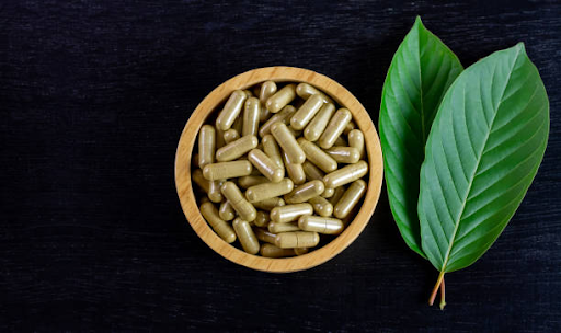 Gelatin vs Vegetarian Kratom Capsules: Does the Material Matter?